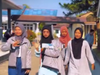 Executive Class Program UNLIP Nomor 4